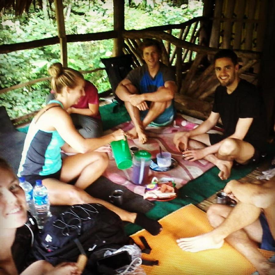 Orangutantreksumatra & Lovely Jungle Lodge Only Book If You Are Treking With Us Bukit Lawang Exteriör bild
